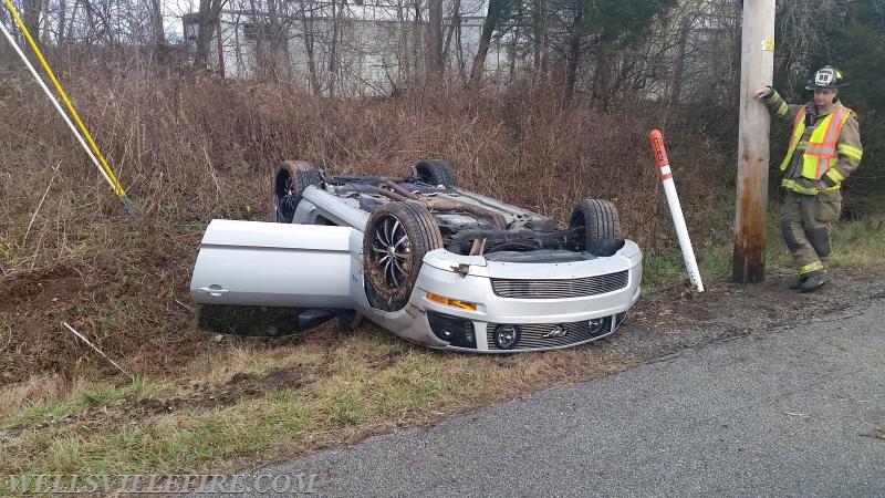 Single vehicle rollover accident on Carlisle Rd at Big Rock Rd on 12/27/2015. Photo by J. Albert